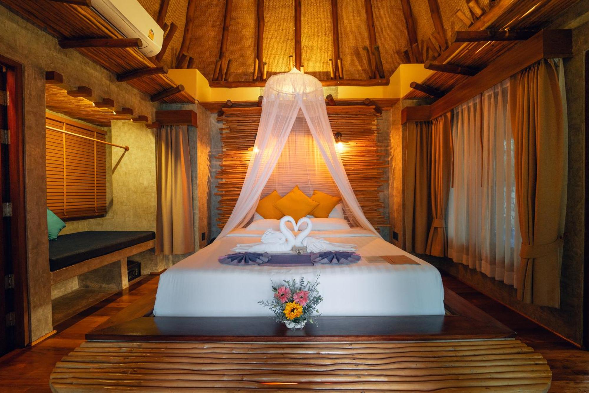 View Point Resort Тау Экстерьер фото